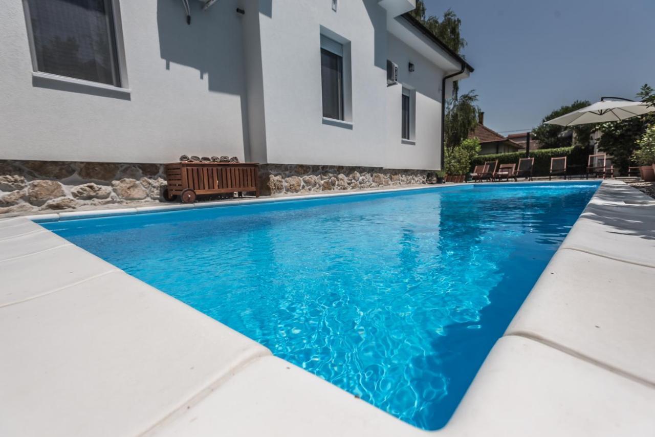 Vila Pobeda Banja Koviljača Esterno foto